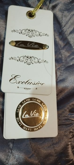 Демисезоннон пальто ( новое)