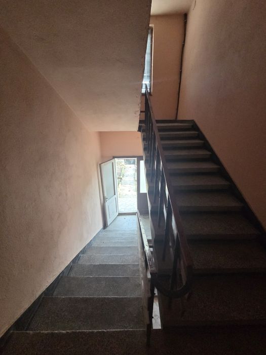 Продава се Етаж от къща в Добрич, Рилци - 734 кв.м за 91 €/кв.м - Снимка #1