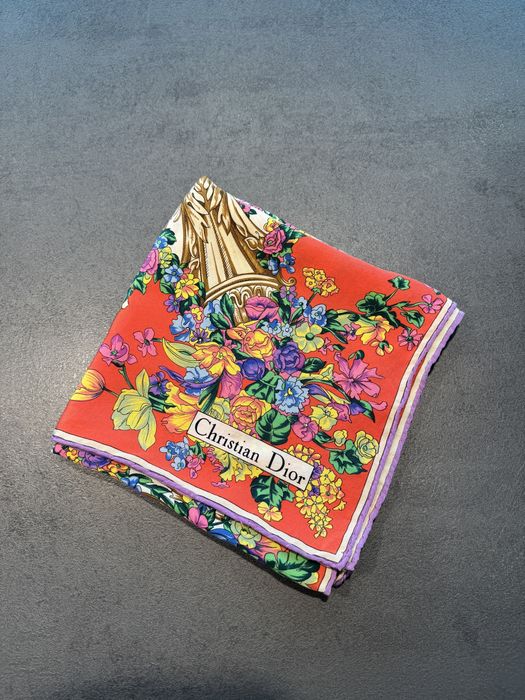 Копринен шал Christian Dior