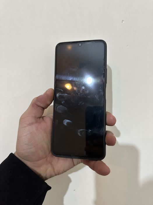 Redmi A3x sotiladi