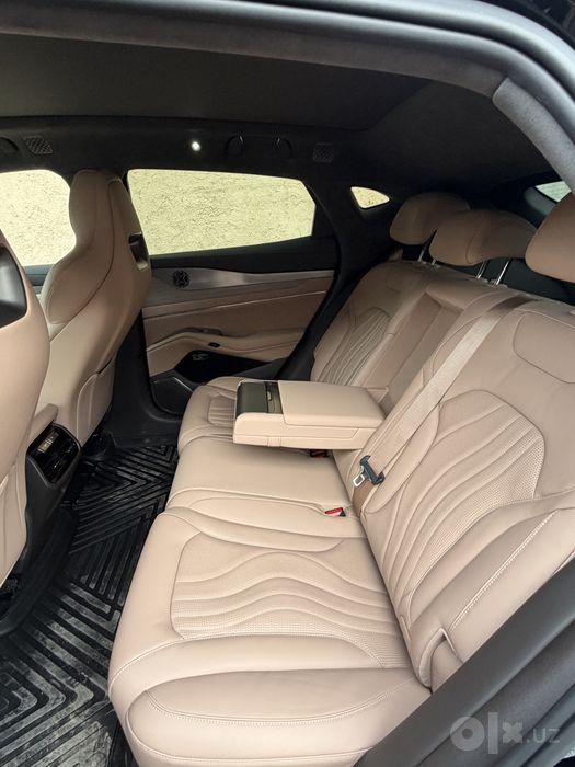 Denza N7 3.9 sek AWD pnevmatik