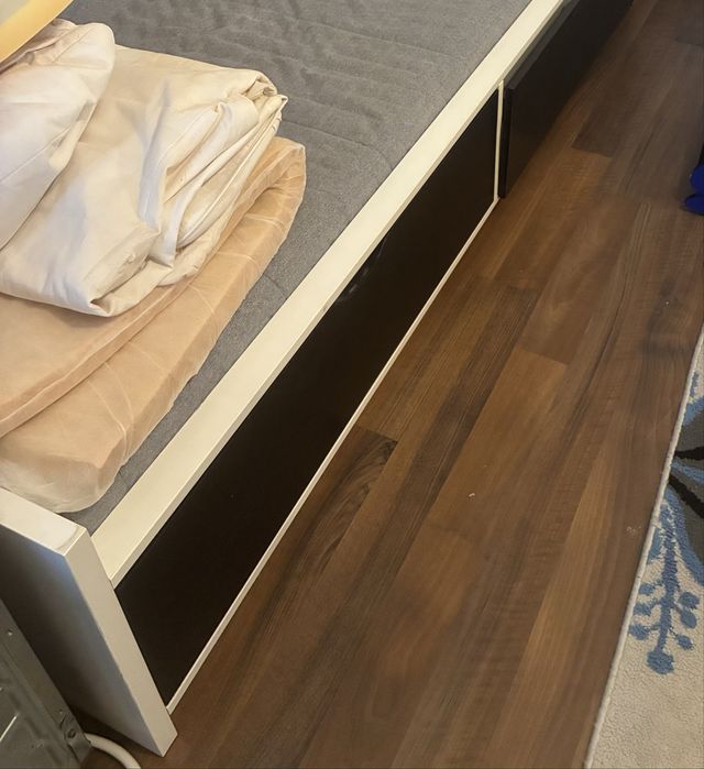 Vand pat ikea doua sertare