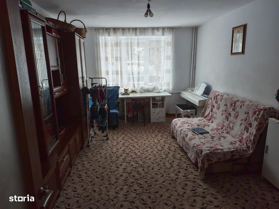 Apartament cu 4 Camere de Vânzare Parter I Suceava/Central I 130.000E