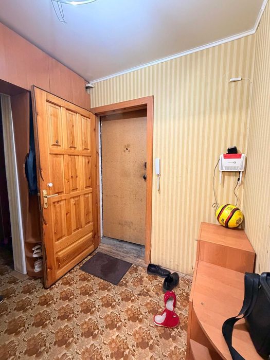 Продам 2х ком в центре