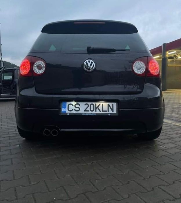 Vând stopuri golf 5 r32 + prelungire bara spate + finala evacuare