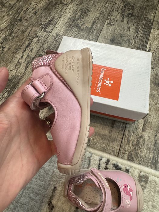 Pantofi piele roz fetite Biomecanics, marime 18