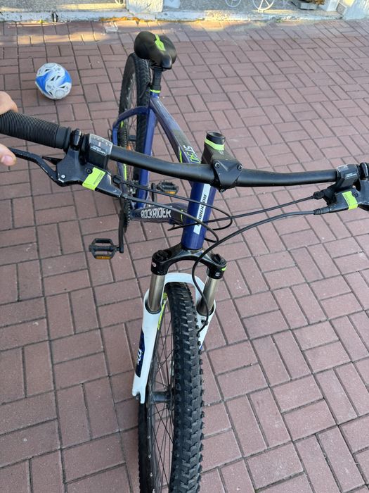 Bicicleta Rockrider roti 27,5