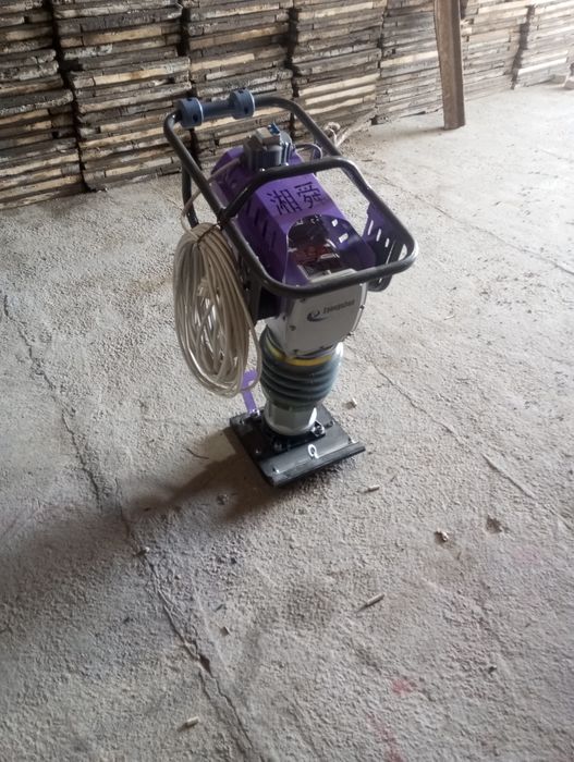 Apalubka lesa stoyka  boshqa turdagi aparaturalarni arendaga beramiz