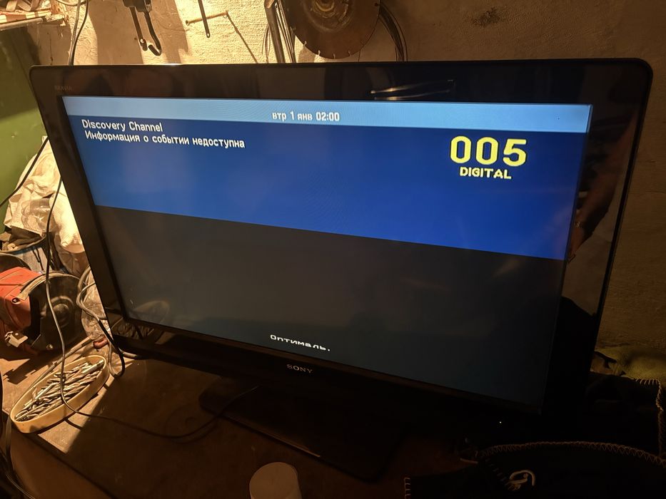 Два телевизора sony LG