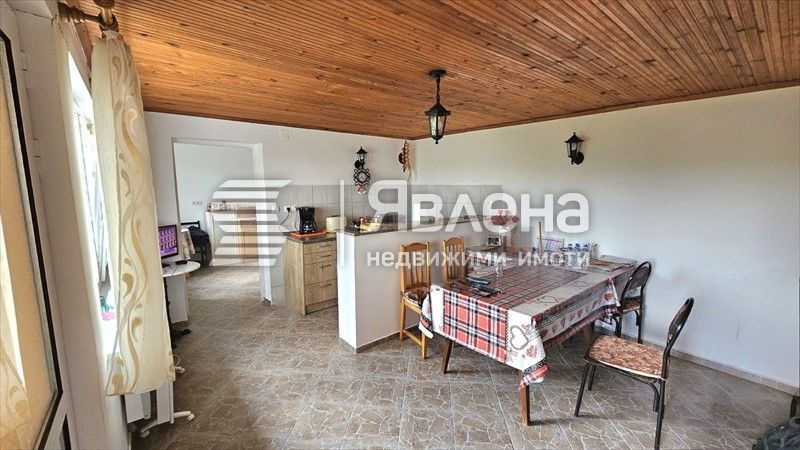 Продава се Къща в с. Алдомировци, Област София-област - 180 кв.м за 834 €/кв.м - Снимка #2