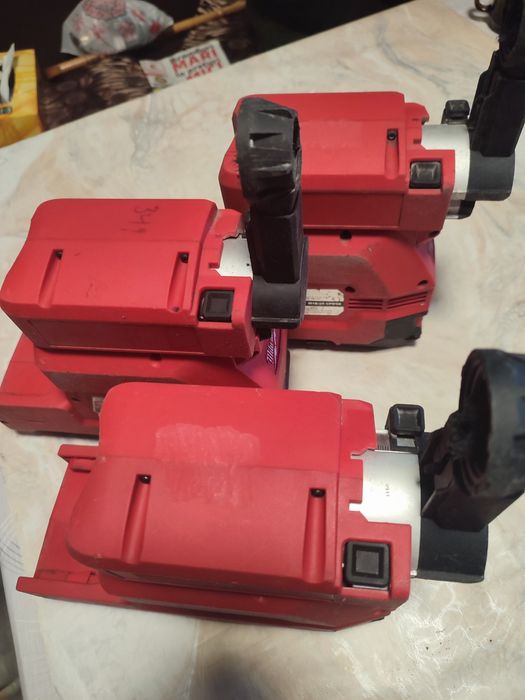 Aspiratoare rotopercutor milwaukee 18 -28 v