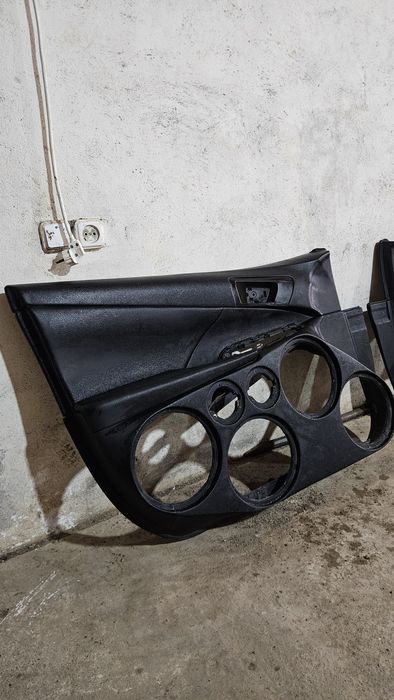 Обшивки / Дверные карты / Камри / Camry