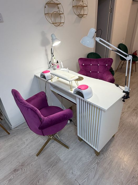 Post manichiura Marasti