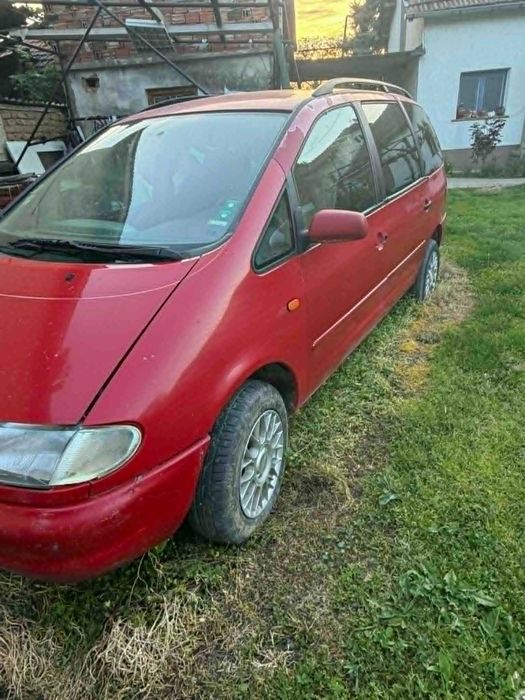 VW шаран 1.9тди 110к.с.за части,цял.