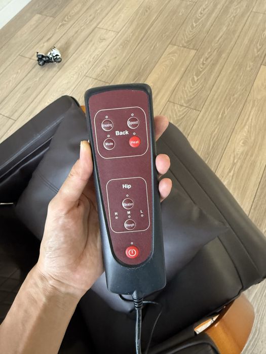 Кресло качалка массажерный