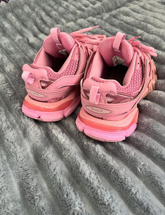Balenciaga  track pink