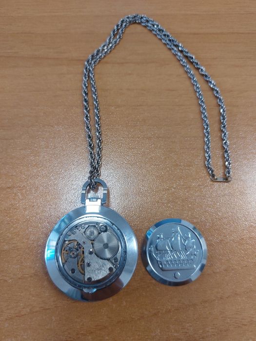Механичен джобен часовник „Ракета“ (Raketa)