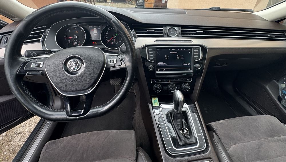 Volkswagen Passat Highline