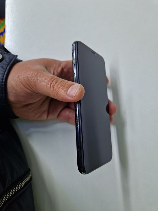 Iphone X (64GB) в идеальном состояний