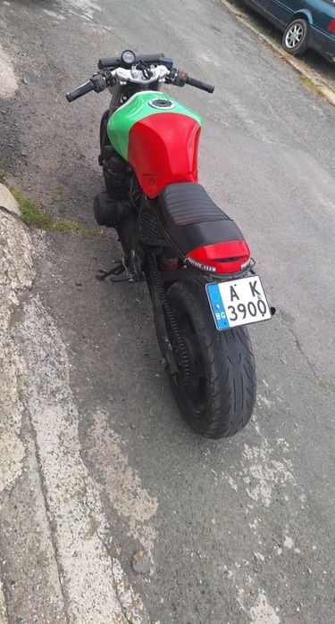Kawasaki ZR7 custom