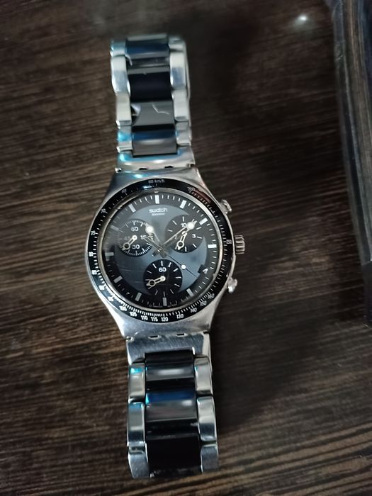 Продам часы swatch