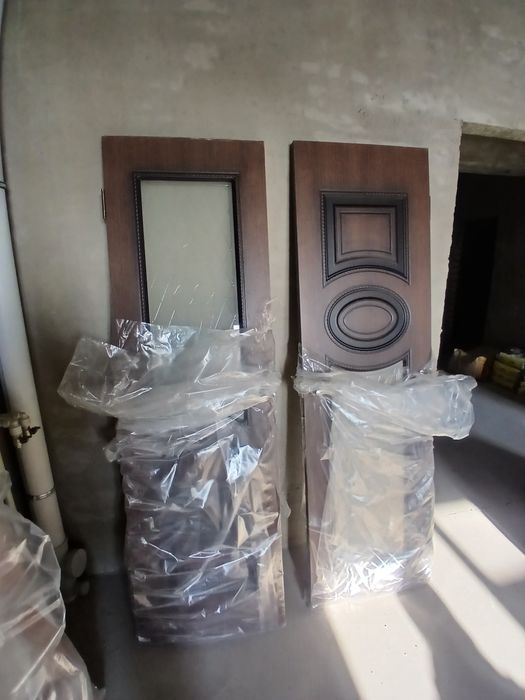 Меж комнатные двери б/у