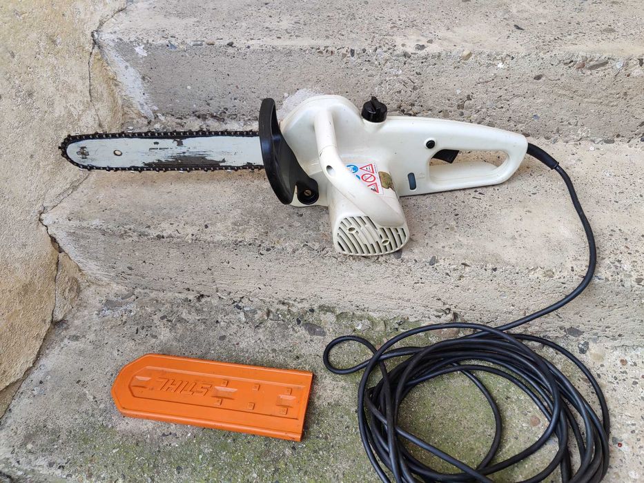 Електрически трион ЩИЛ Е160