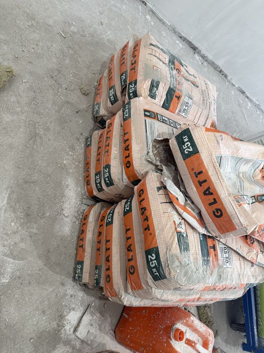 Шпаклевка глатт в наличии