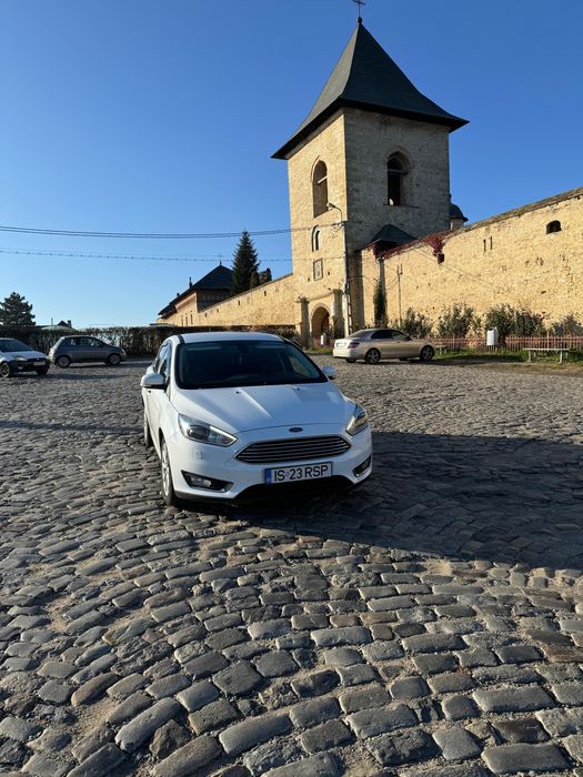 Ford focus titanium primul proprietar