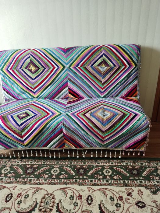 Продам диван хорошо состояние