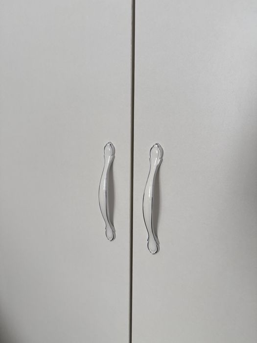 Вместительный шкаф