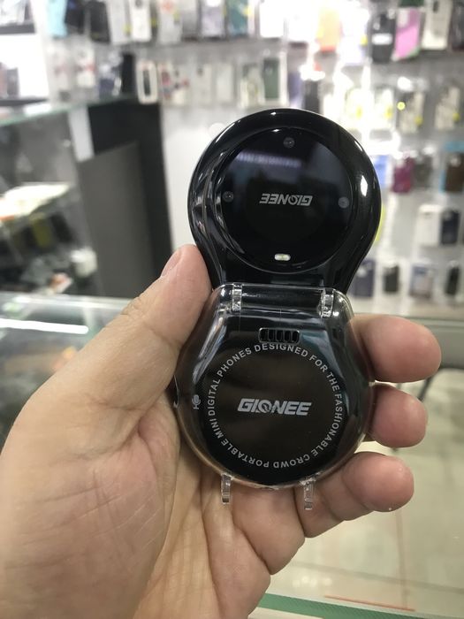 F18 Ultra yengi  2 ta simkartali