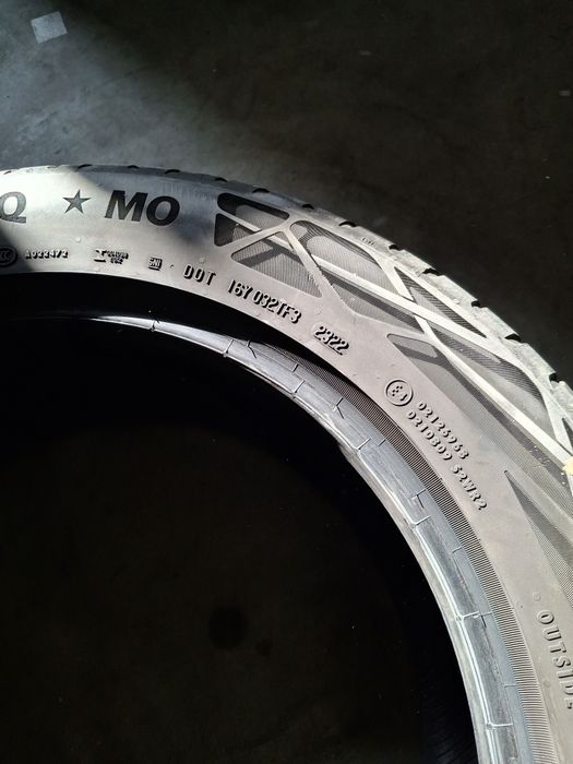 2 Anvelope de vară 225 55 r18 Continental