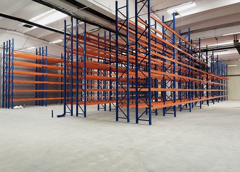 Rafturi metalice profesionale