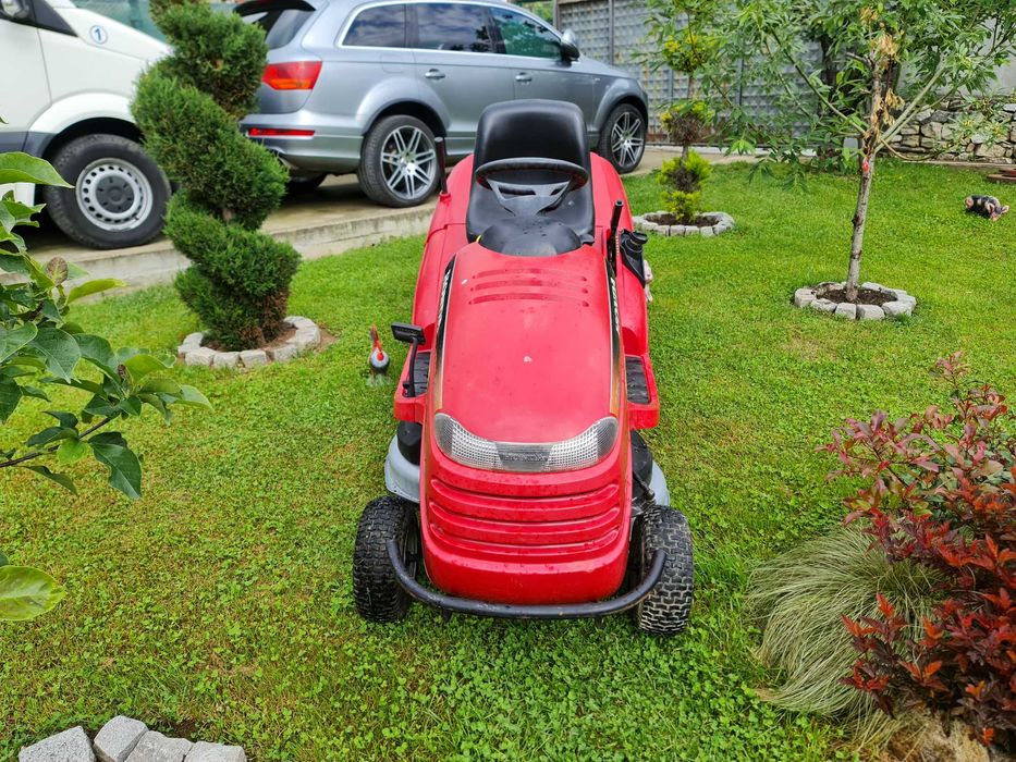 тракторна косачка HONDA 2315 V-TWIN