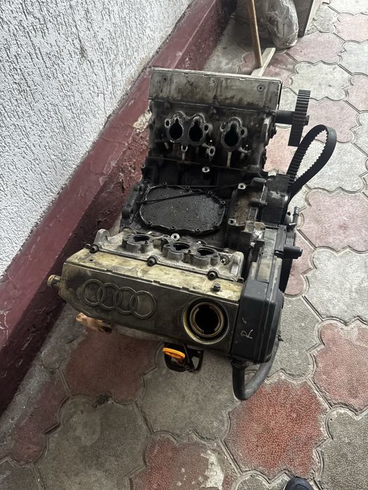 Мотор ауди 2,6
