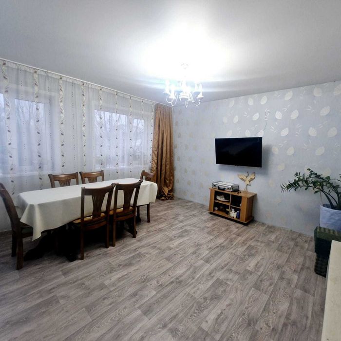 Продажа 2-этажного дома ул. Джамбула