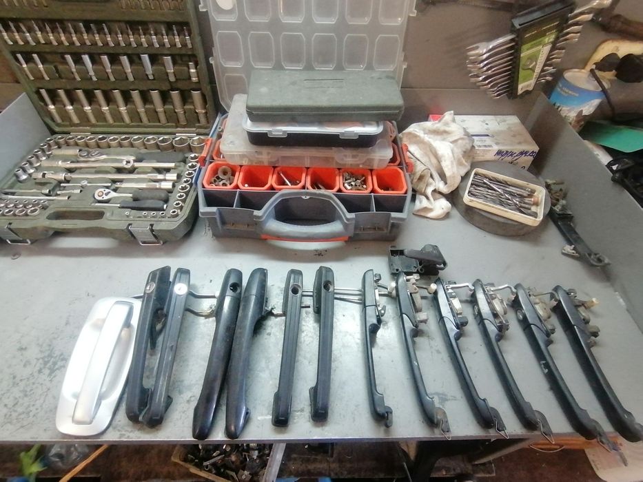 Автомобильные ручки