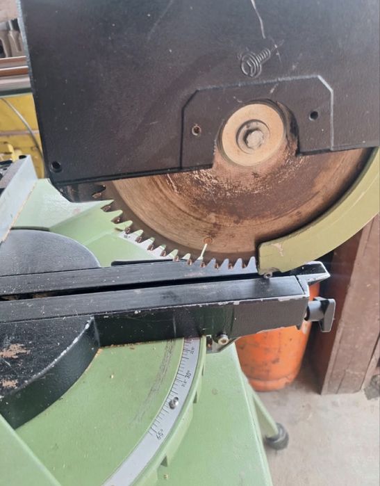 Fierăstrău circular Elektra Backum 220v