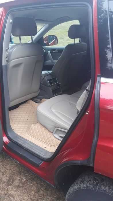 Vând Audi Q7 in stare buna de functionare