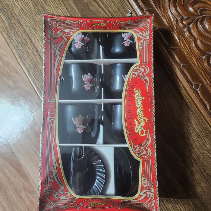 Продам чайный, столовый сервизы