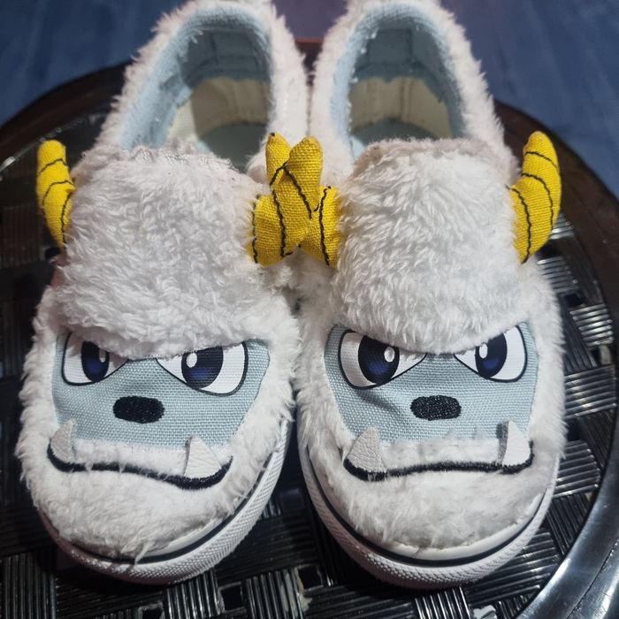 Vans Yeti marimea 22