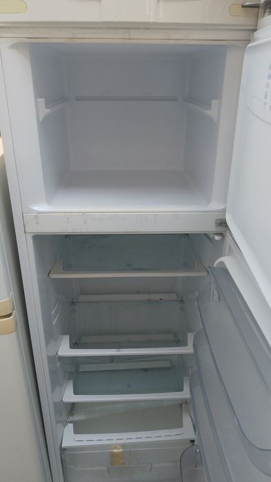 Combina frigorifica functionala