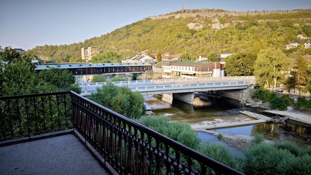 Продава се Тристаен апартамент в Ловеч, Център - 96 кв.м за 730 €/кв.м - Снимка #4