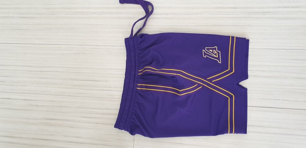 Nike NBA Dri - Fit Los Angeles Lakers  / S НОВО! ОРИГИНАЛ! Мъжки Къси