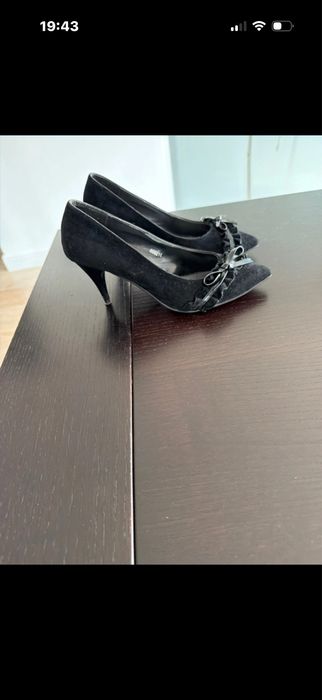 Pantofi cu toc marimea 37