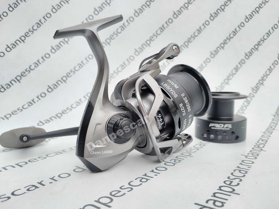 Mulinetă Feeder si Crap PRO FL CHASER LA6000 tambur Long Cast