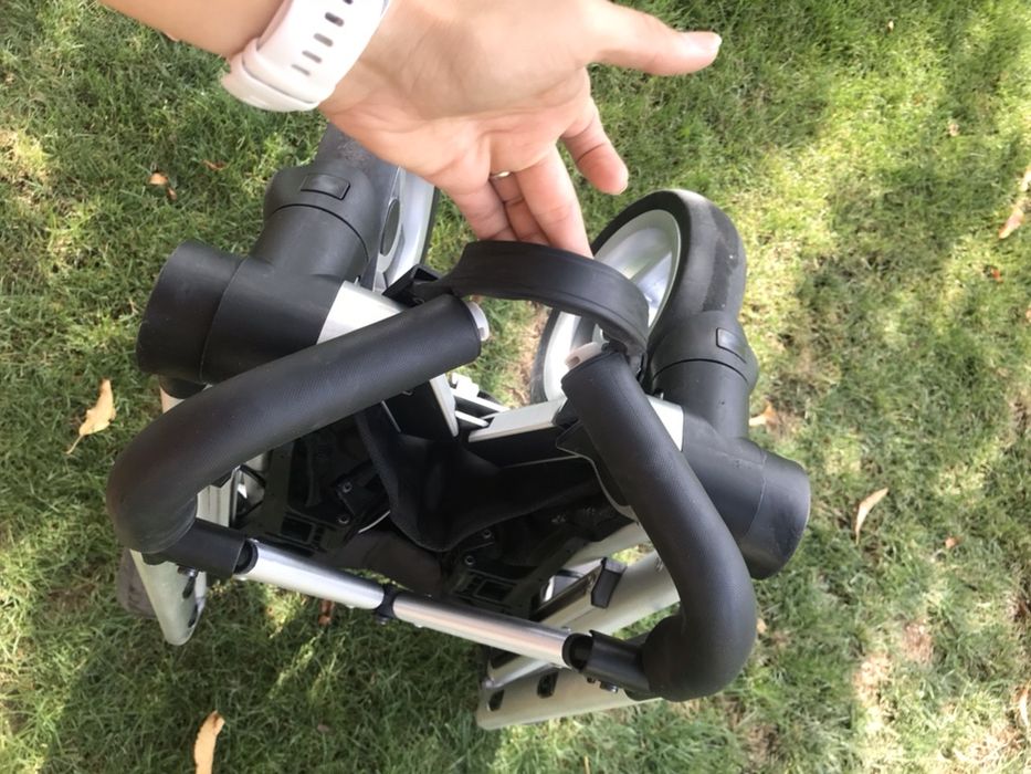 Бебешка количка Mutsy Exo