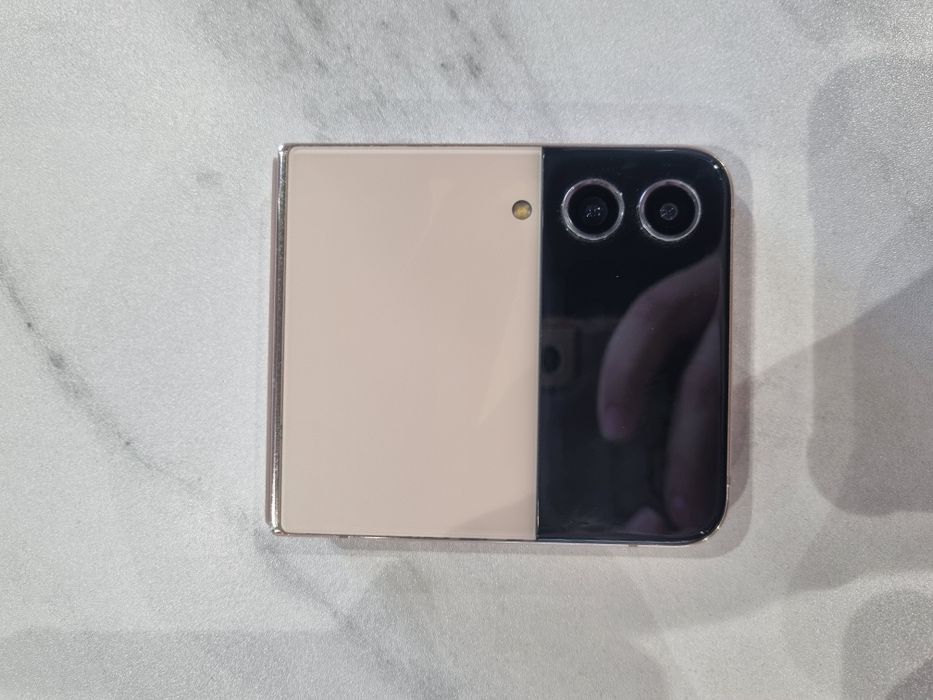 Samsung z flip 4