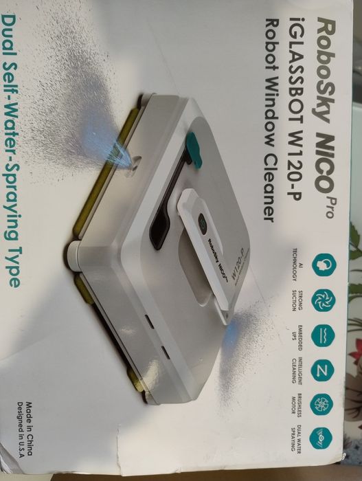 Робот за чистене на прозорци